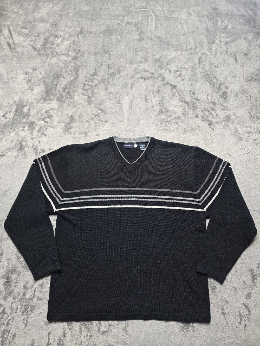 Vintage X9 Striped V Neck Knit Sweater Size Large Ski Snowboard Black